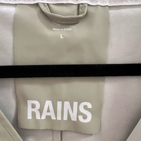 NWT Rains Unisex Rain Coat - Picture 13 of 14